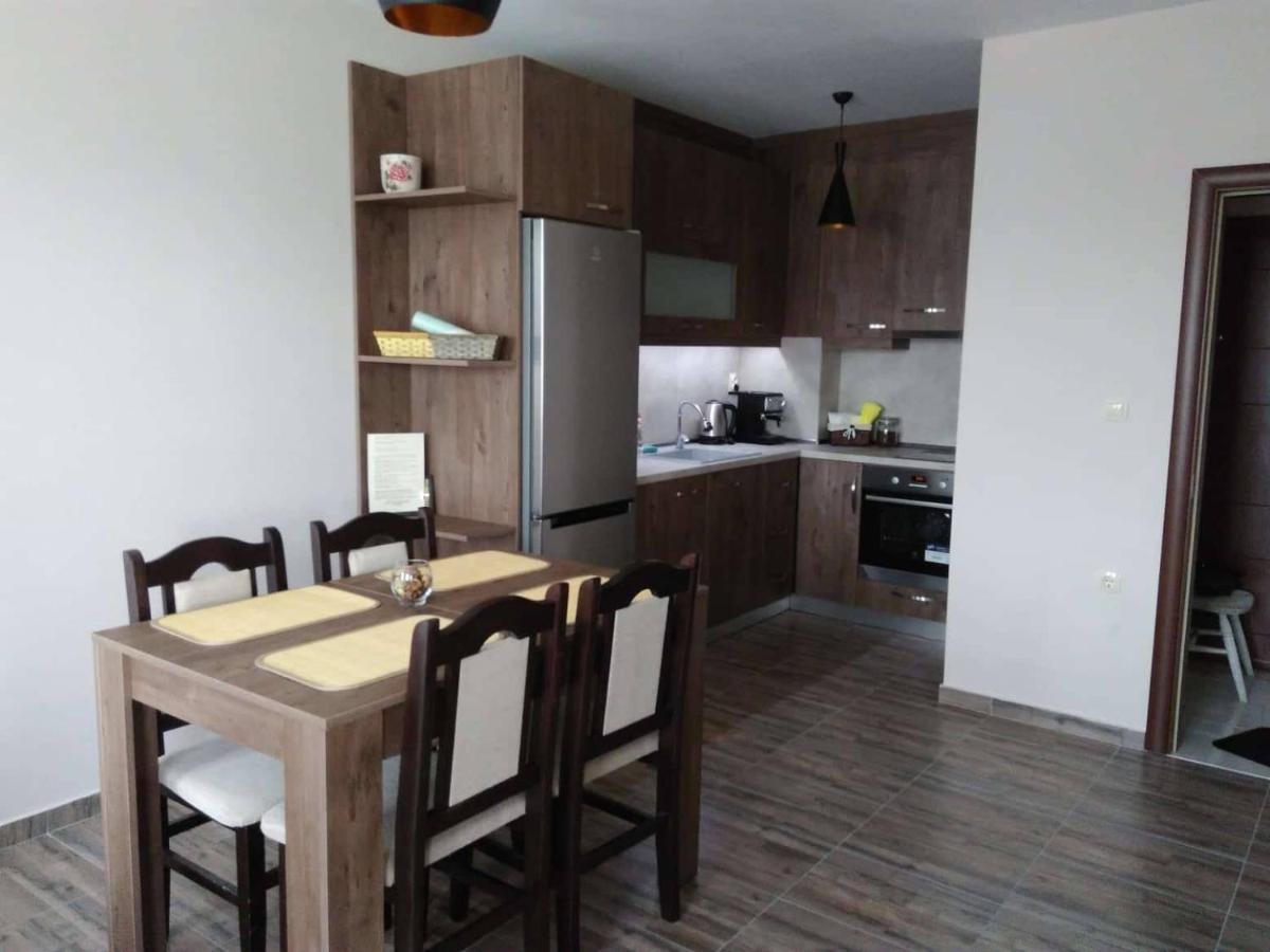 Nev Apart New Welingrad Exterior foto